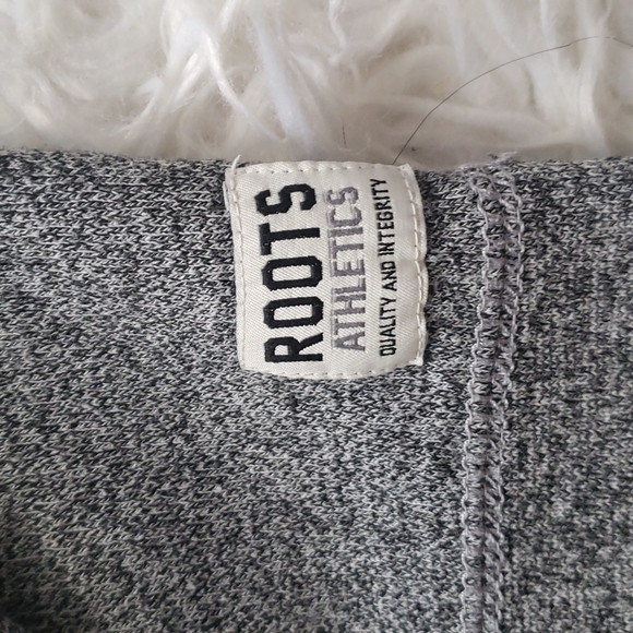 Roots top - Picture 5 of 5